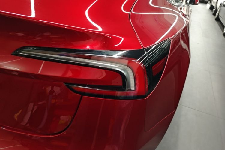 Tesla Model 3 2024 #8 Tesla Model 3 2024 car image #8