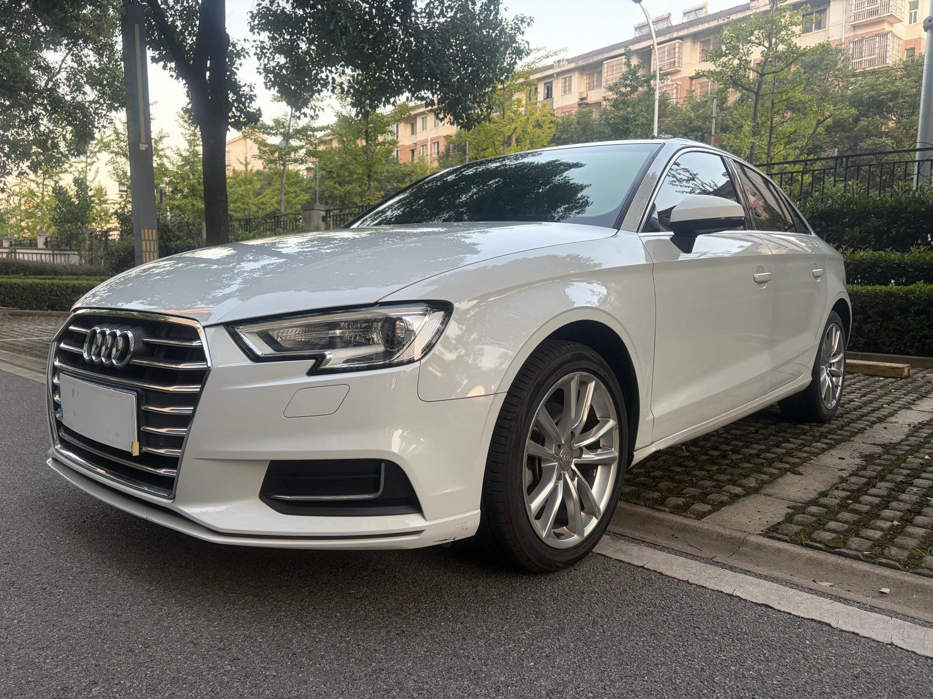 2019 car image 
