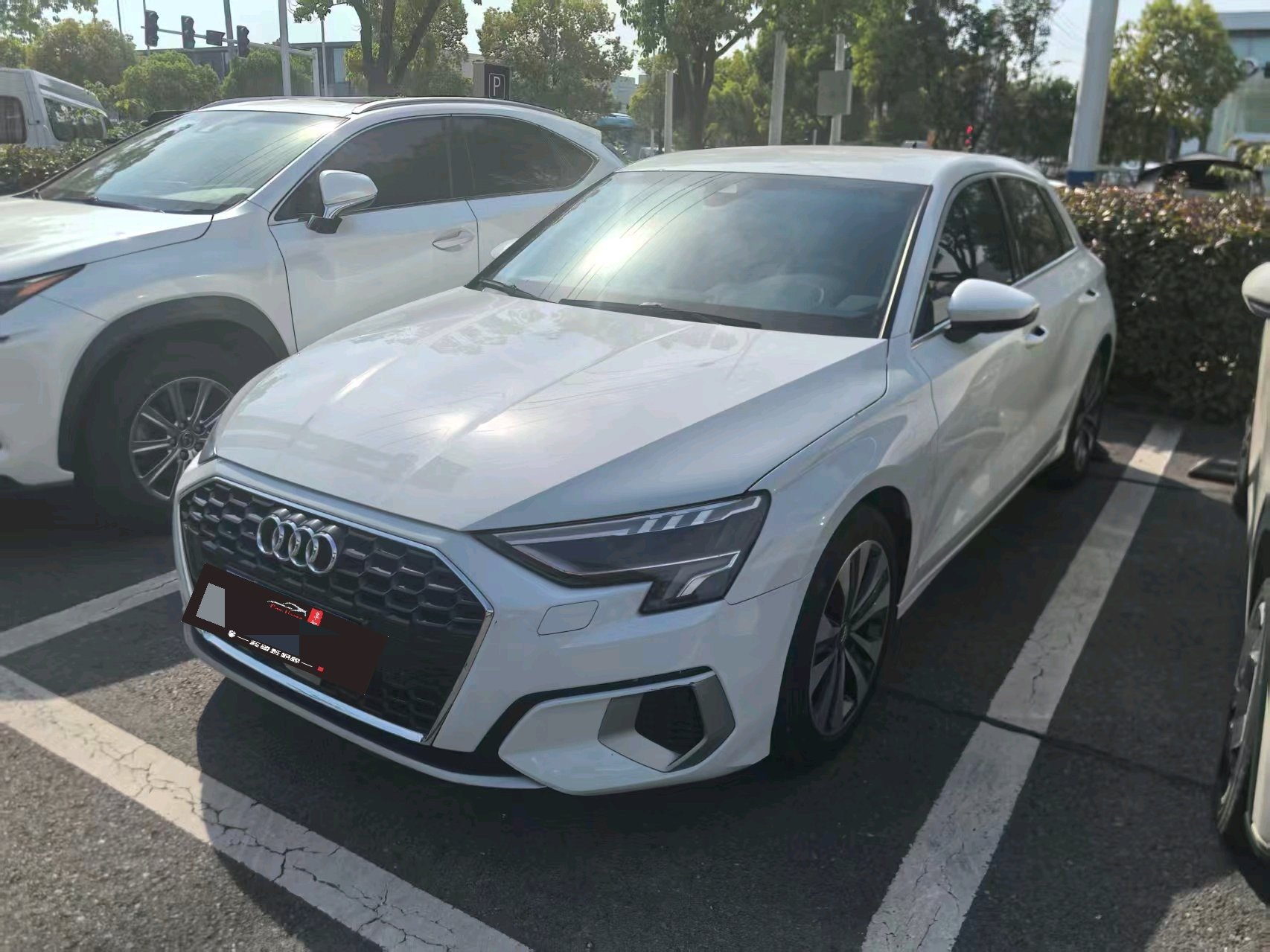 2022 immagine di auto 