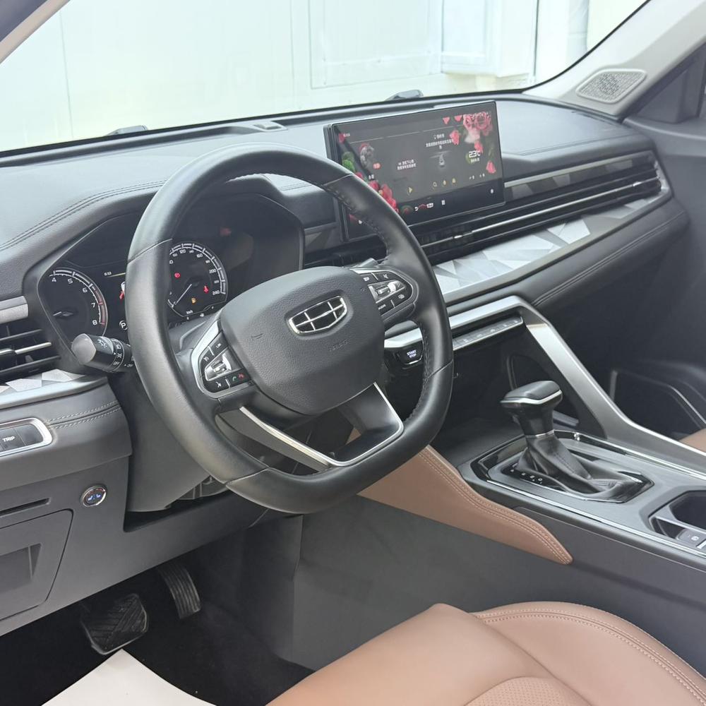 GEELY Vision X6 2021 immagine di auto #20