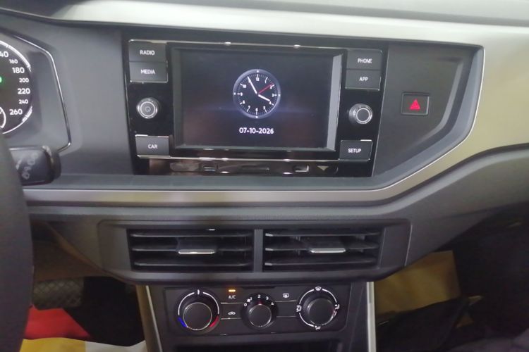 Volkswagen Polo 2019 #13 Volkswagen Polo 2019 car image #13