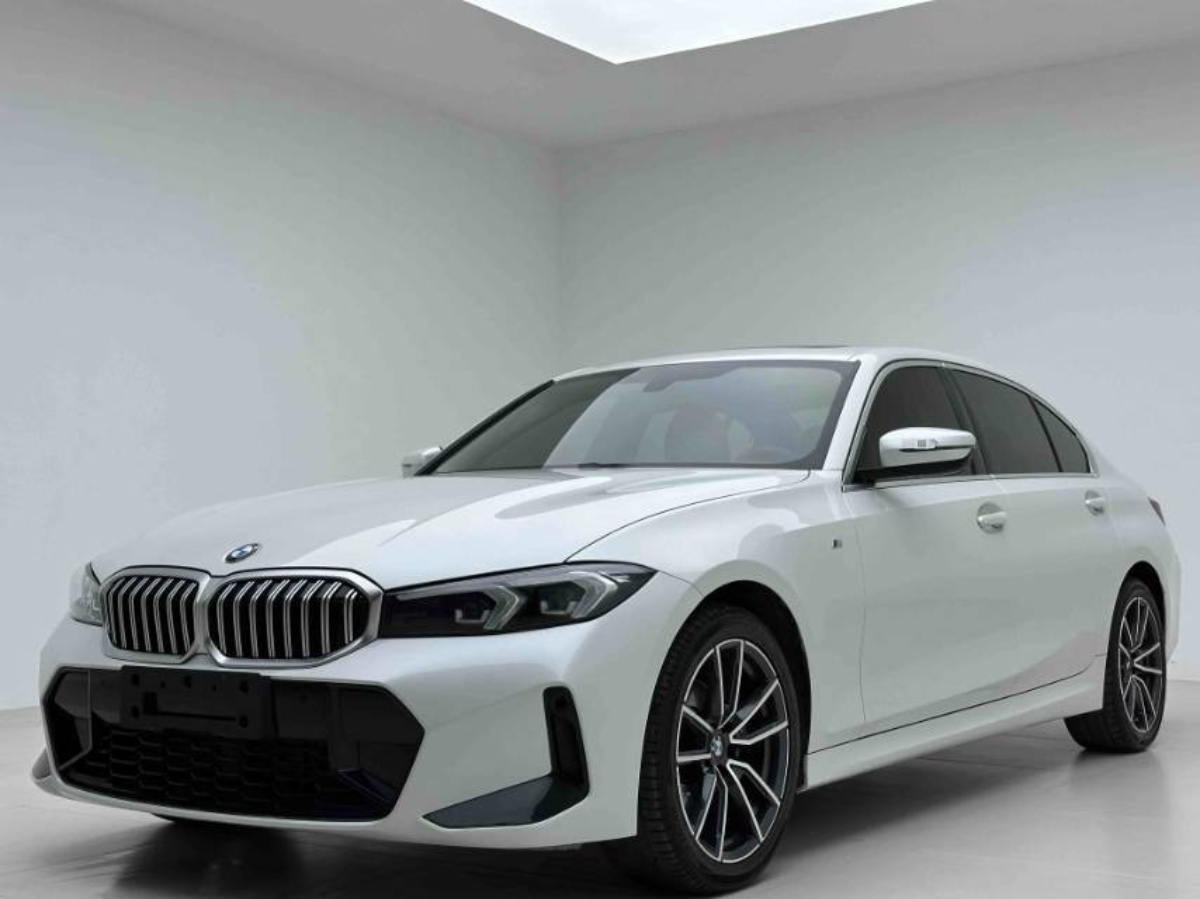 BMW 3 Series 2022 BMW 3 Series 2022 car image