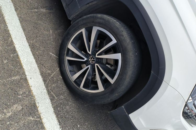 Volkswagen Tharu 2022 car image #6
