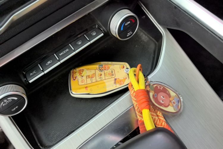 GEELY Coolray 2021 #14 GEELY Coolray 2021 car image #14