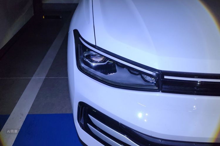 Volkswagen Tharu 2025 car image #8