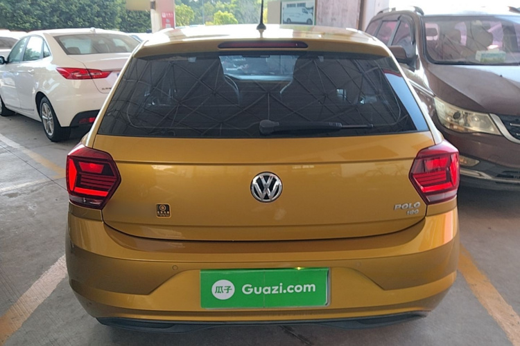 Volkswagen Polo 2021 car image #6