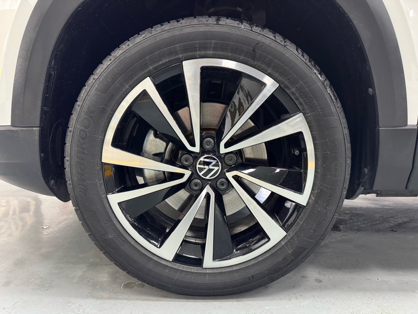 Volkswagen Tharu 2022 car image #19