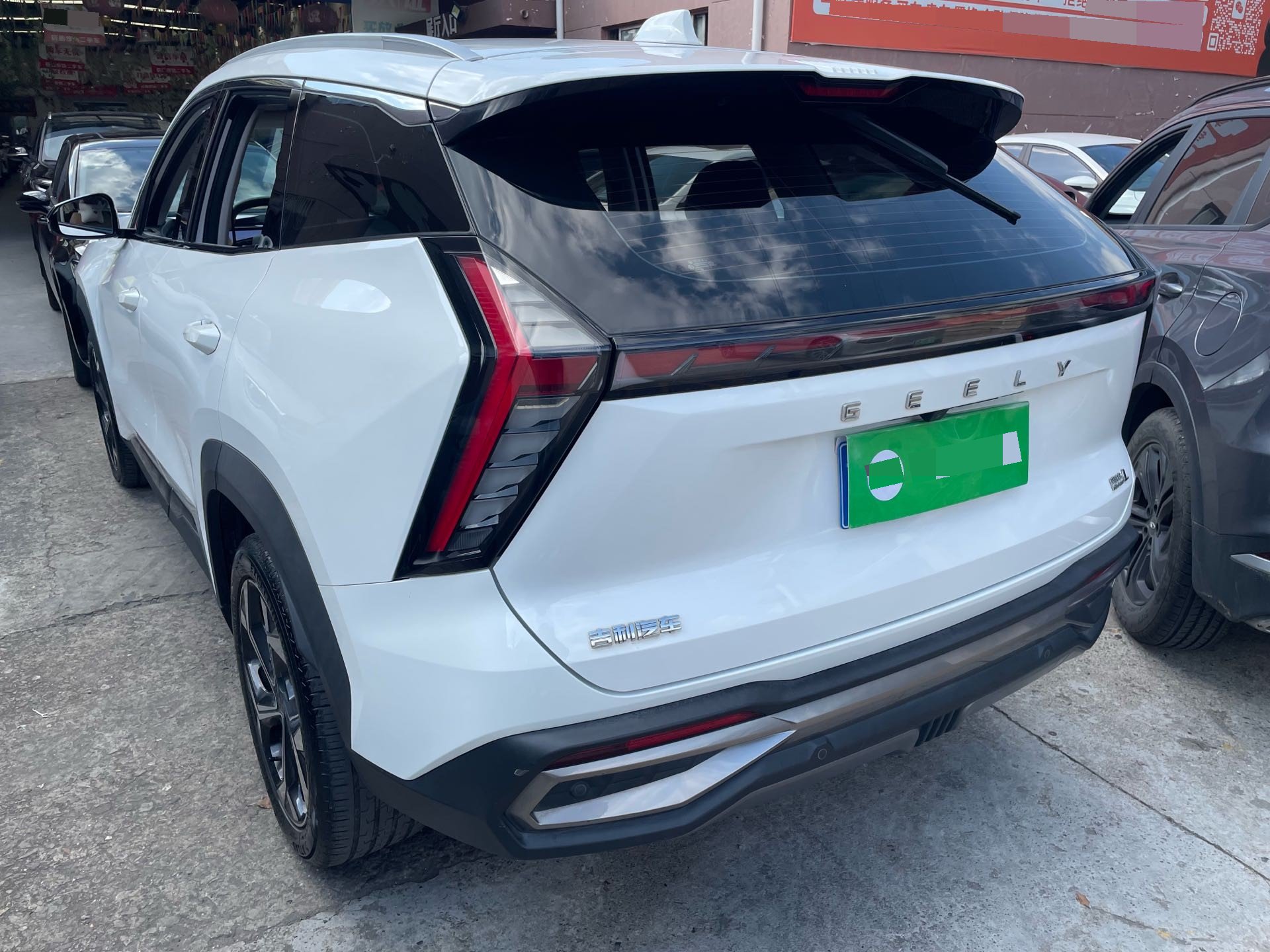 GEELY Boyue L 2023 immagine di auto #7