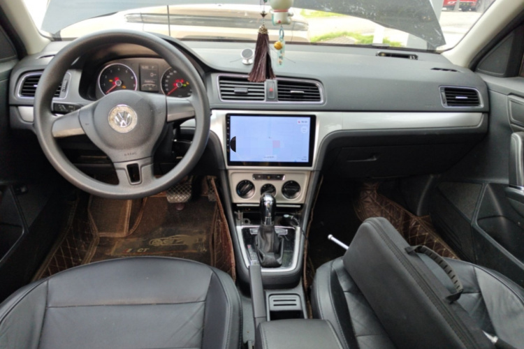 Volkswagen Lavida 2016 car image #12