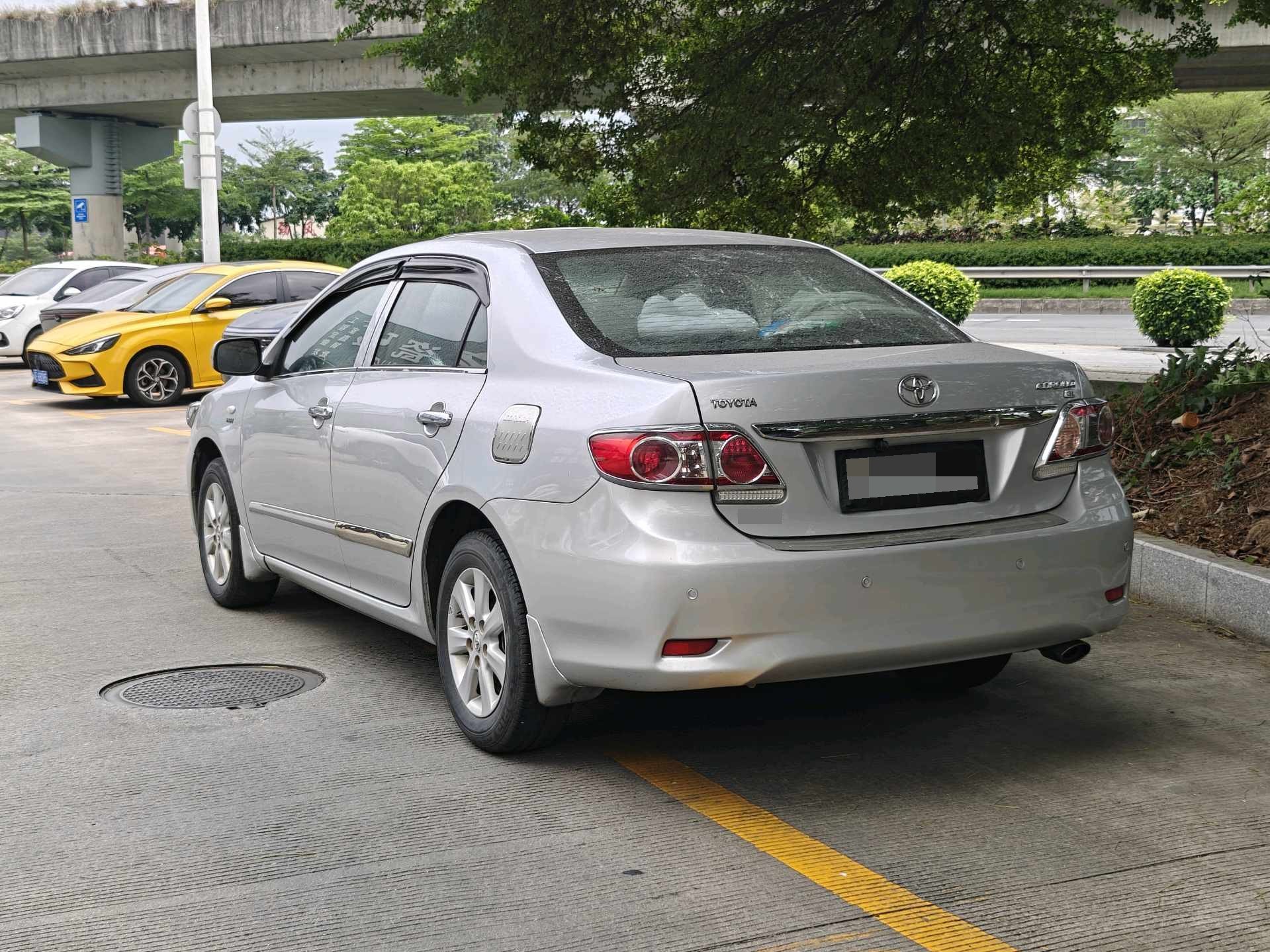 丰田 卡罗拉 2012 汽车图片 #3