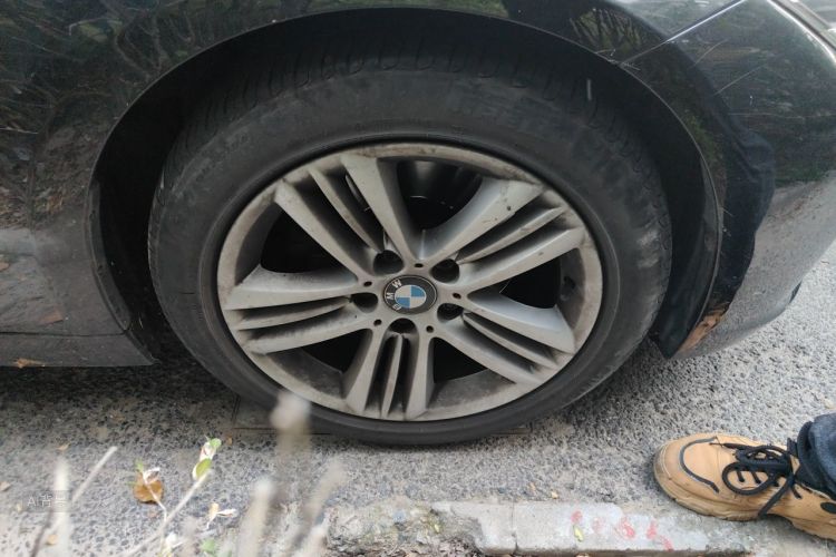BMW 3 Series 2017 car image #9