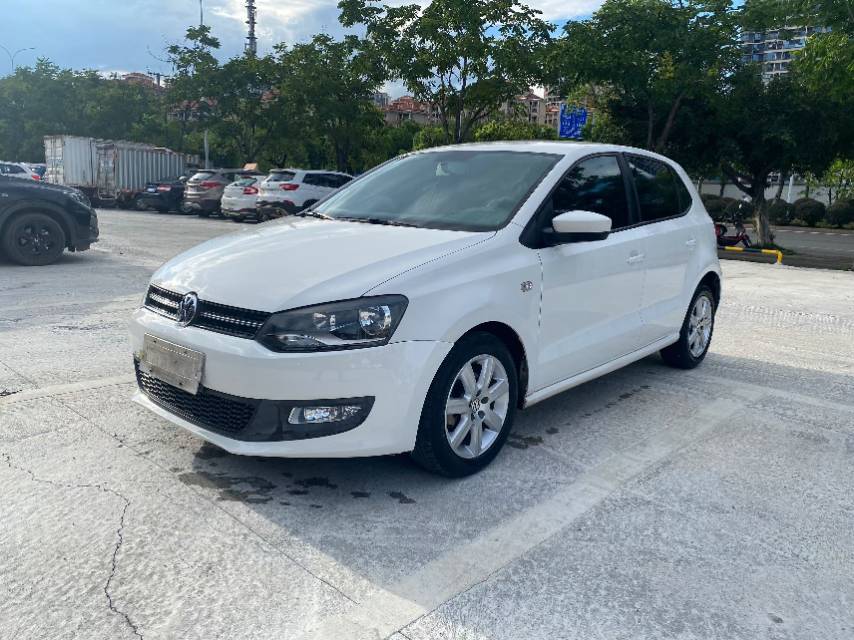 Volkswagen Polo 2013 immagine di auto 
