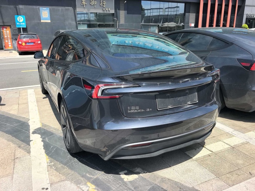 Tesla Model 3 2024 #5 Tesla Model 3 2024 immagine di auto #5