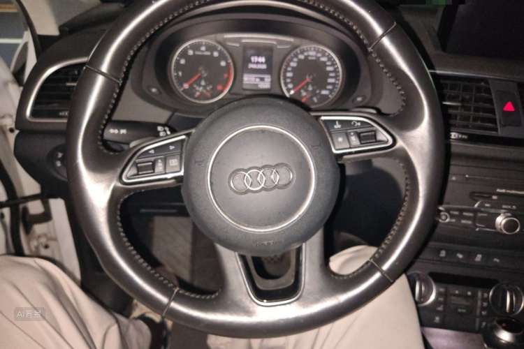 Audi Q3 2016 #12 Audi Q3 2016 car image #12