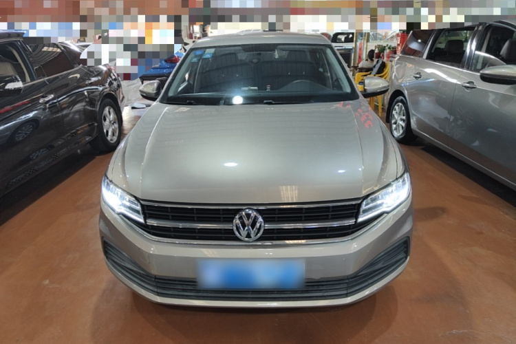 Volkswagen Bora 2019 car image #3