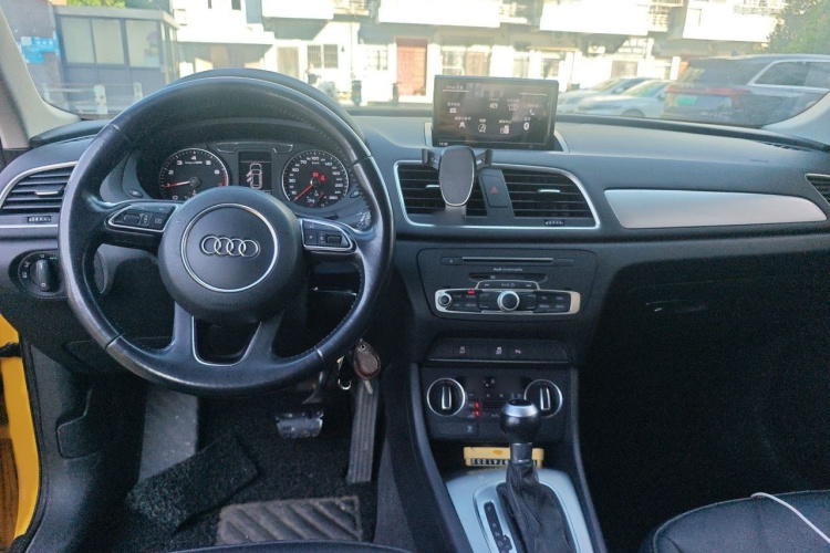Audi Q3 2016 #12 Audi Q3 2016 immagine di auto #12