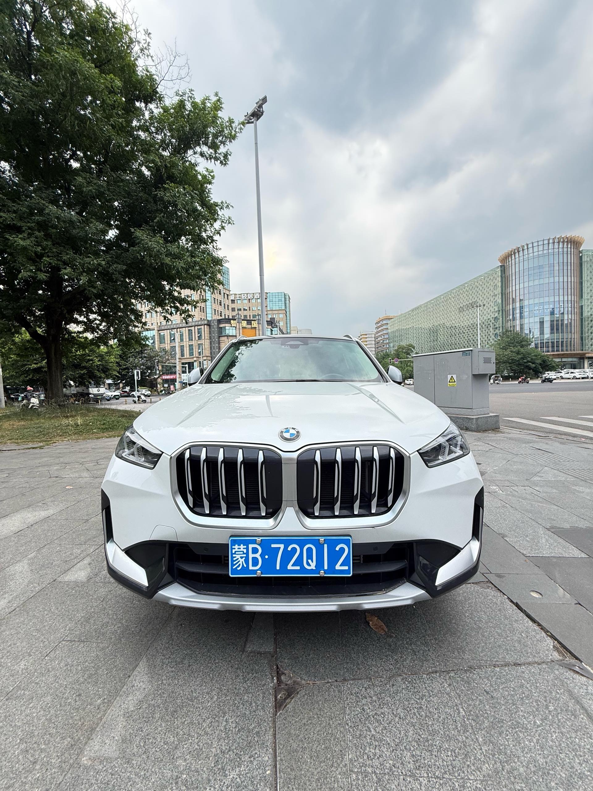 BMW X1 2024 car image #2
