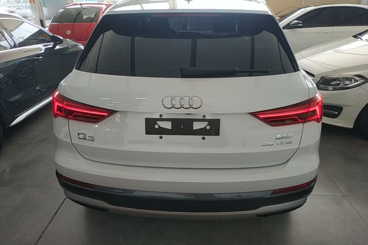 Audi Q3 2021 #6 Audi Q3 2021 car image #6