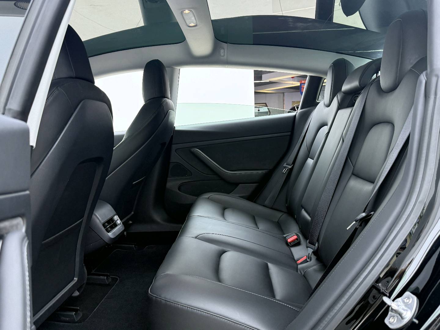 Tesla Model 3 2021 #6 Tesla Model 3 2021 car image #6