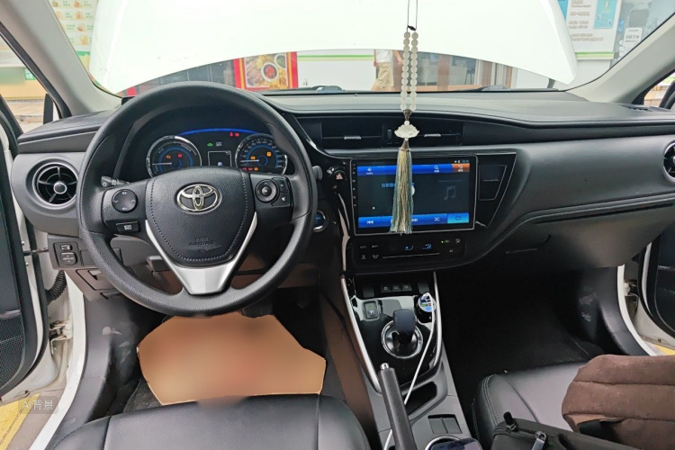 Toyota Corolla 2017 #11 Toyota Corolla 2017 car image #11