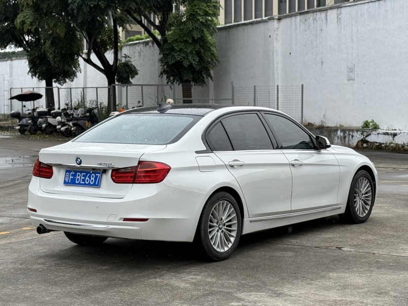BMW 3 Series 2013 #4 BMW 3 Series 2013 car image #4