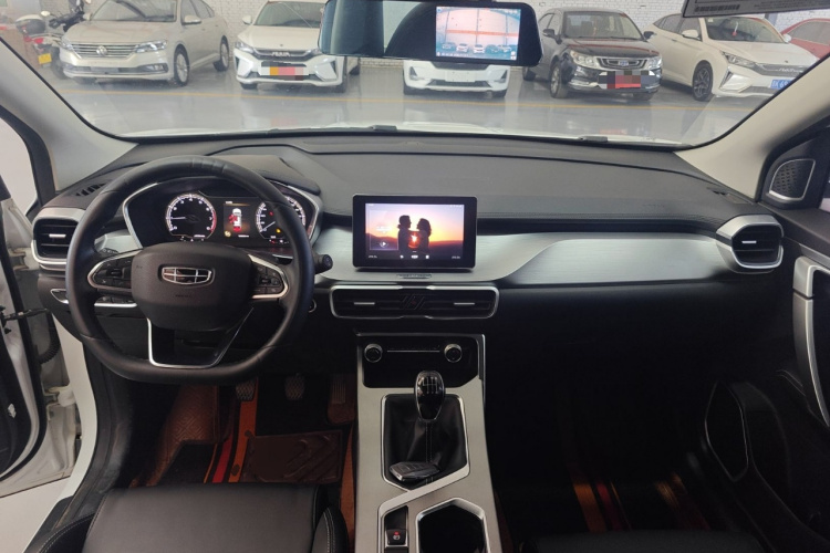 GEELY Coolray 2020 #10 GEELY Coolray 2020 car image #10