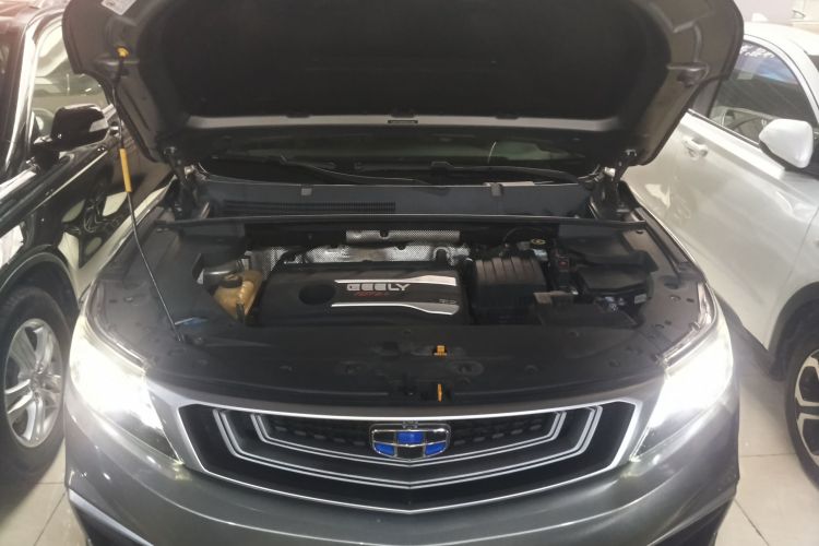 GEELY Vision X6 2019 immagine di auto #20