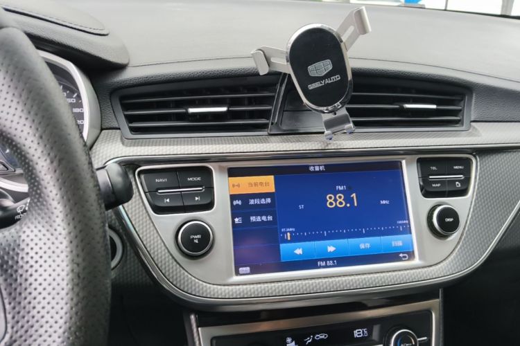 GEELY Emgrand GS 2016 car image #13