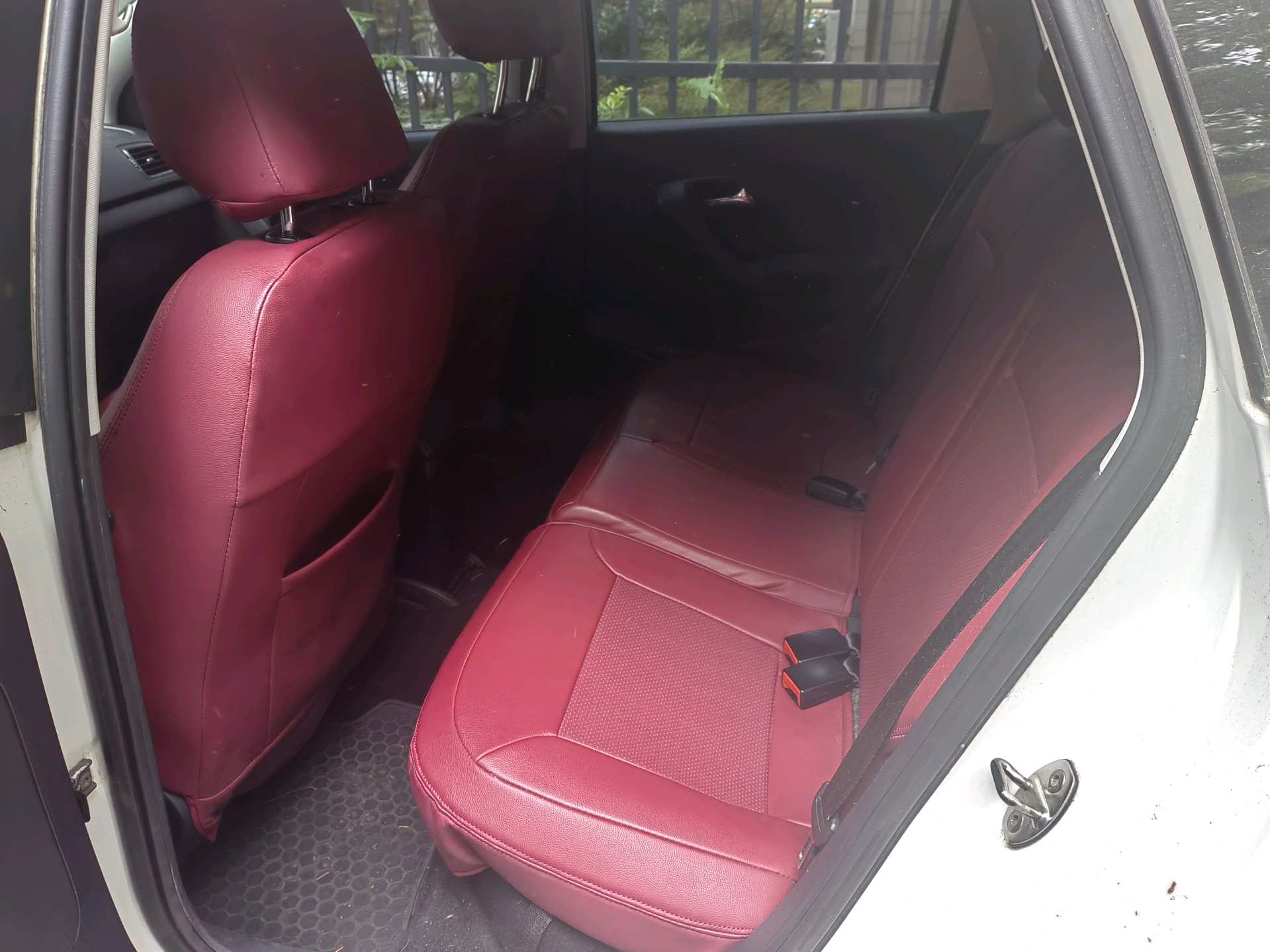 Volkswagen Polo 2016 car image #5