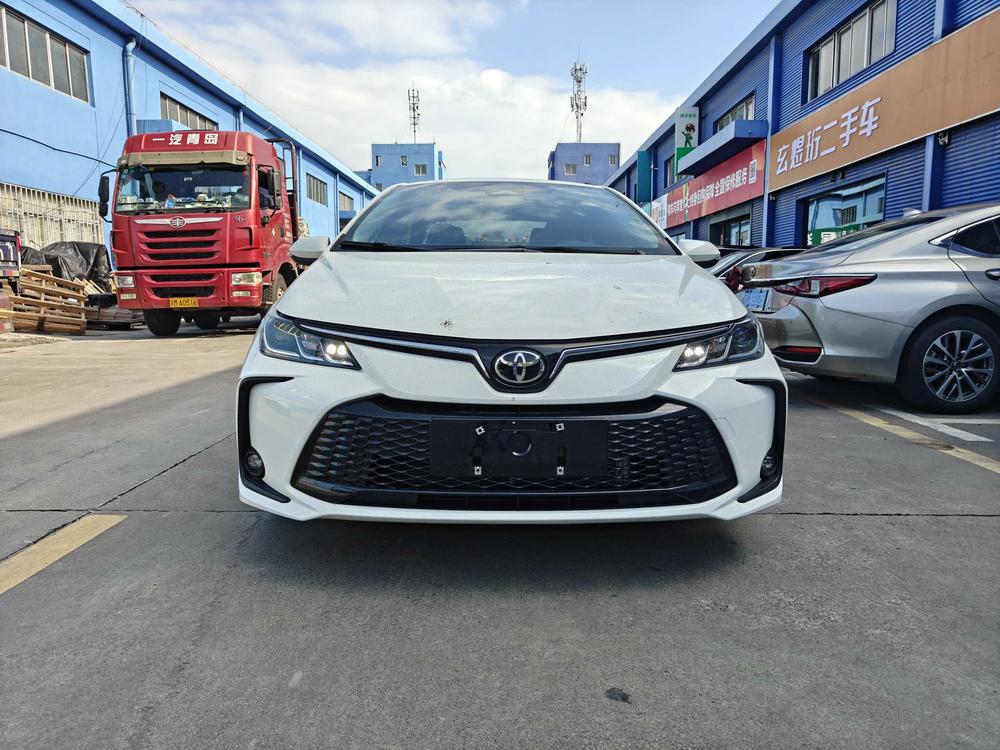 Toyota Corolla 2025 car image #2