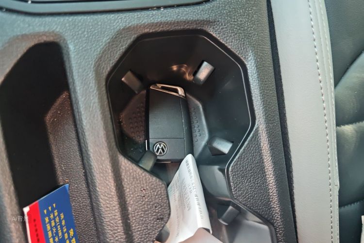 Volkswagen Bora 2023 car image #10