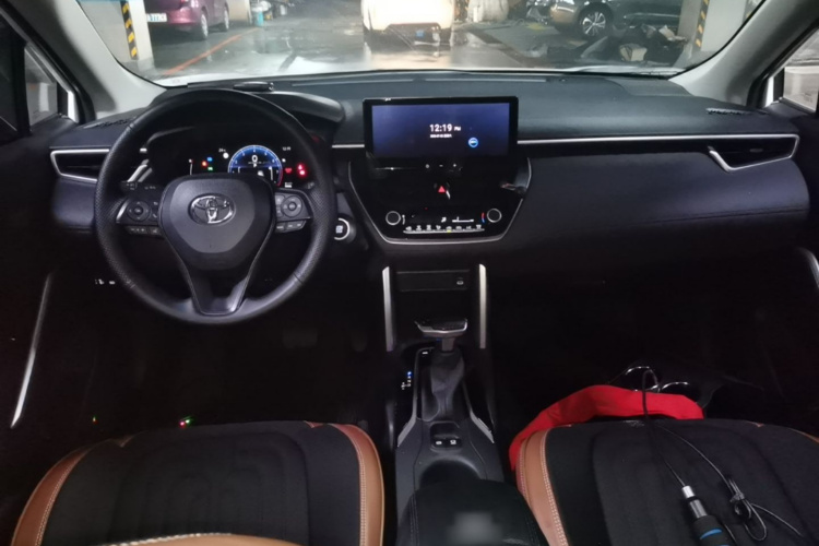 Toyota Corolla Cross 2023 car image #10