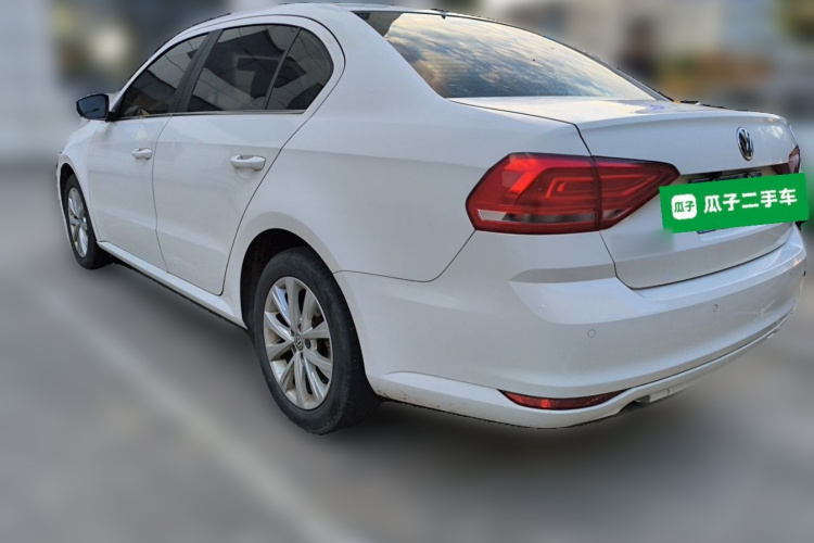 Volkswagen Lavida 2018 car image #5