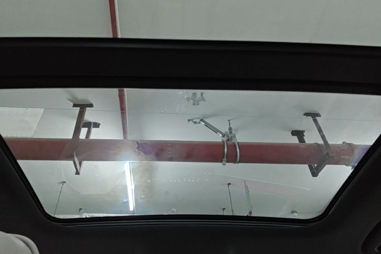 BYD Han 2025 car image #18