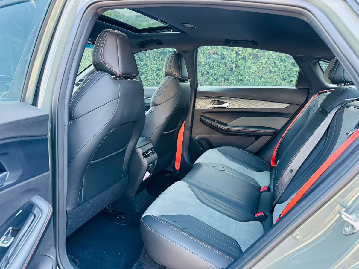 GEELY Binray 2023 car image #6