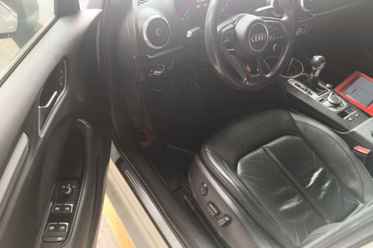 Audi A3 2017 immagine di auto #16