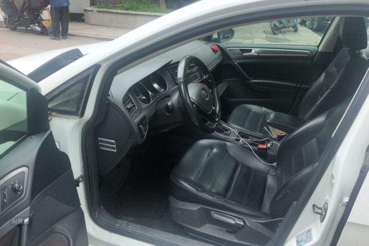 Volkswagen Golf 2014 car image #18