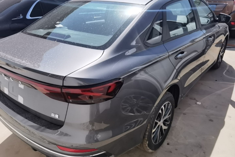 GEELY Emgrand 2026 #7 GEELY Emgrand 2026 car image #7
