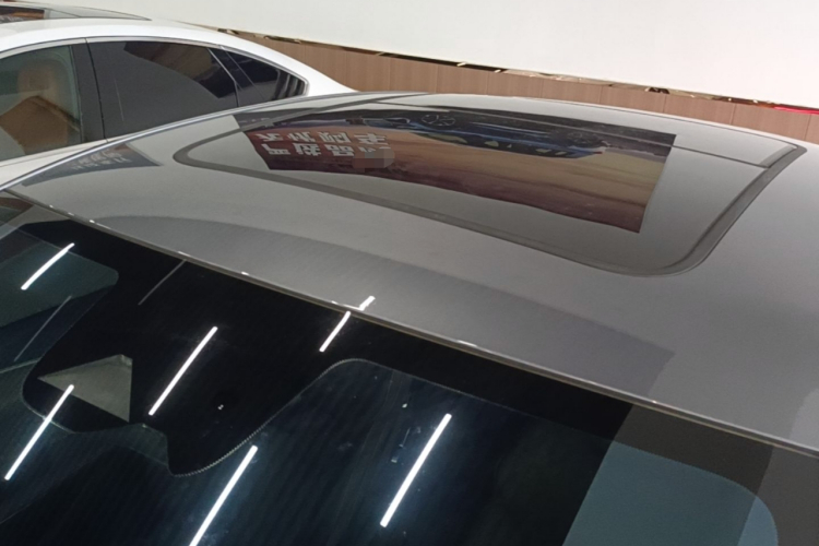 BYD Han 2023 immagine di auto #25