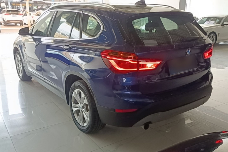 BMW X1 2017 #5 BMW X1 2017 car image #5