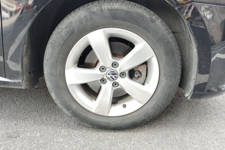 Volkswagen Lavida 2016 car image #9