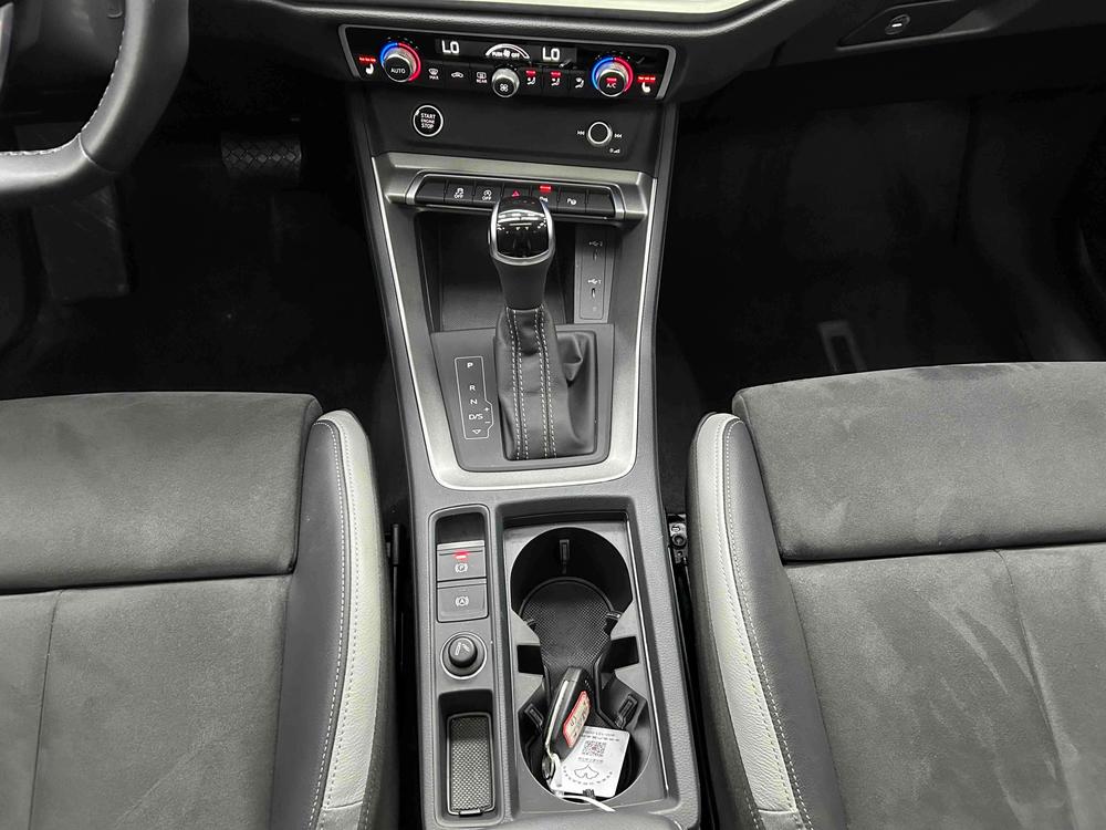 Audi Q3 2023 #21 Audi Q3 2023 car image #21