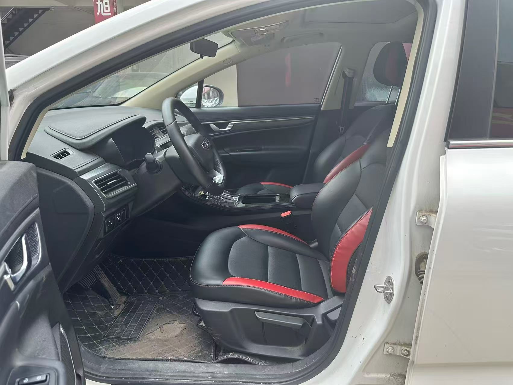 GEELY Emgrand GS 2020 #3 GEELY Emgrand GS 2020 car image #3
