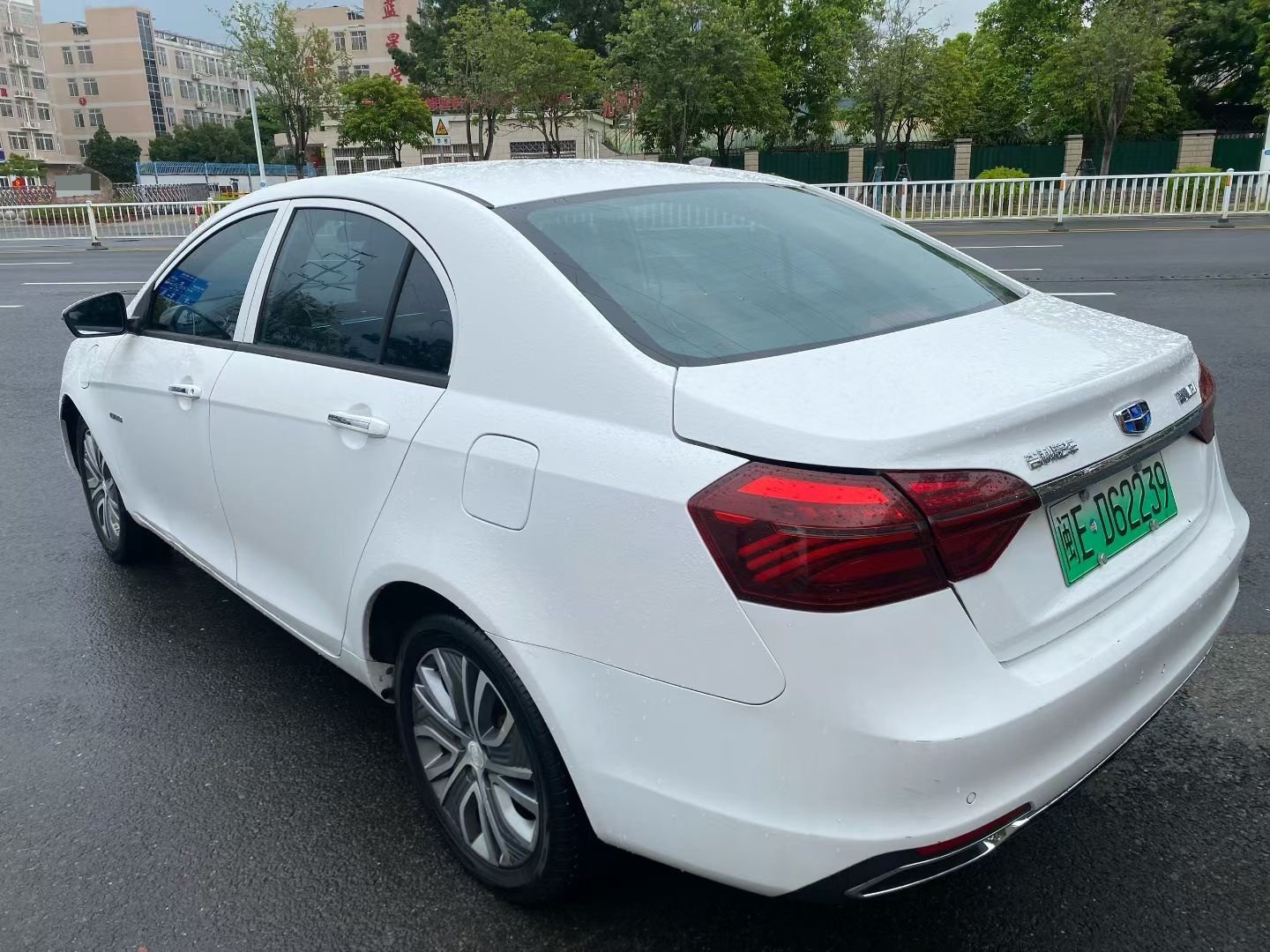 GEELY Emgrand New Energy 2019 car image #5
