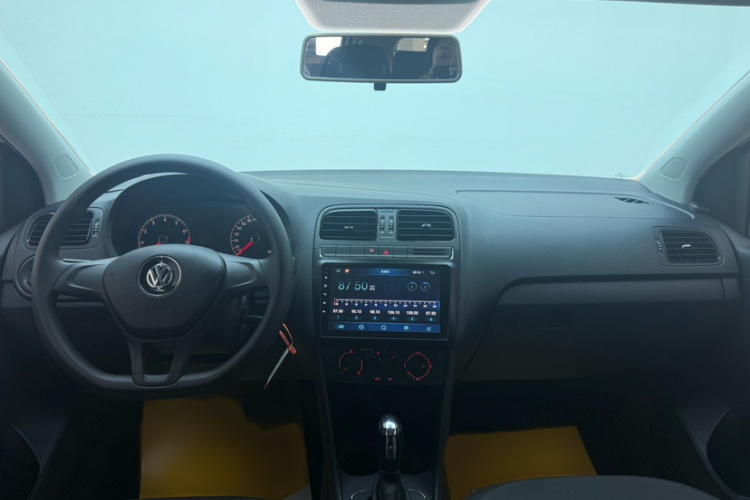Volkswagen Polo 2017 #12 Volkswagen Polo 2017 car image #12