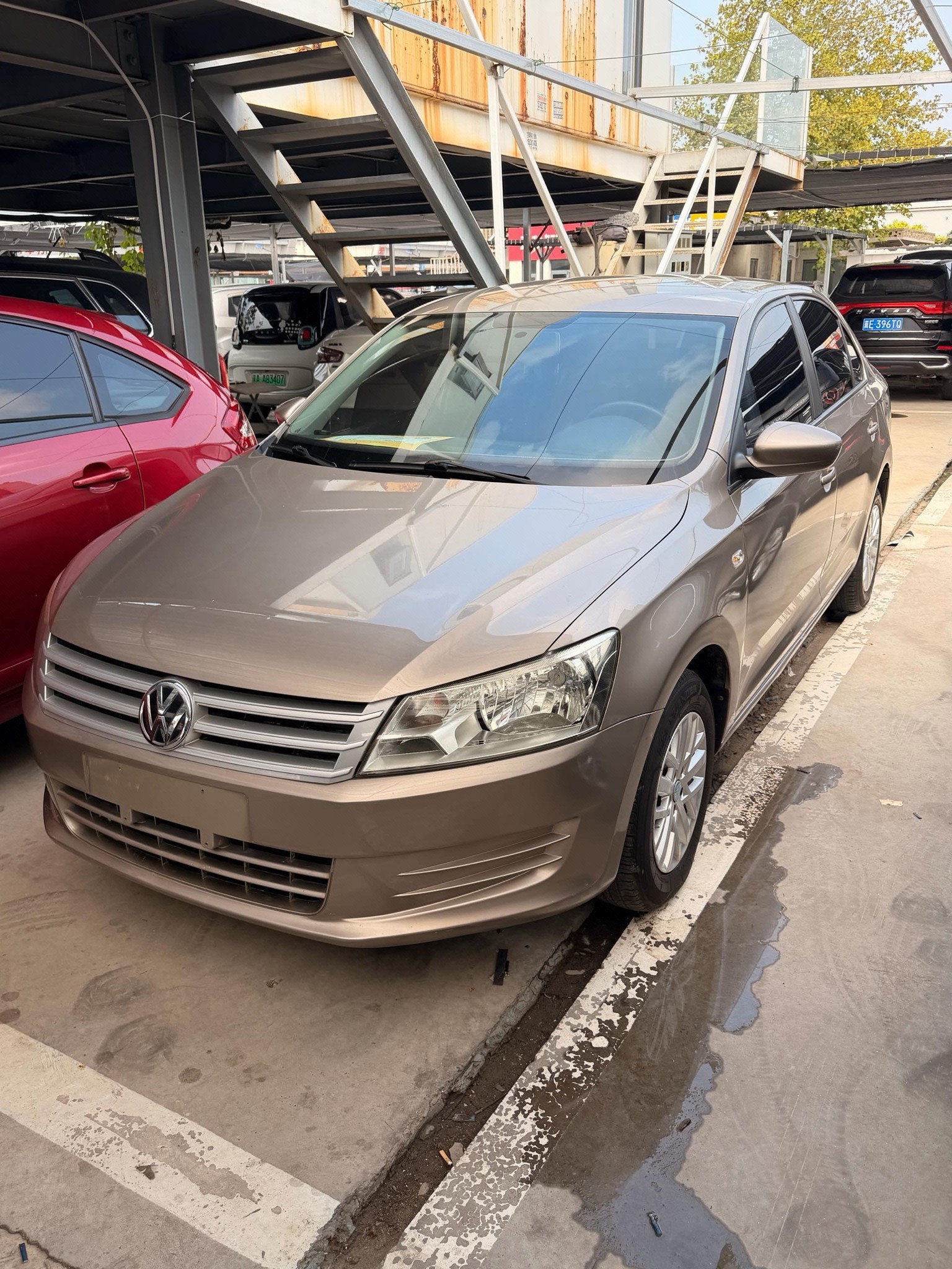 Volkswagen Santana 2014 car image 