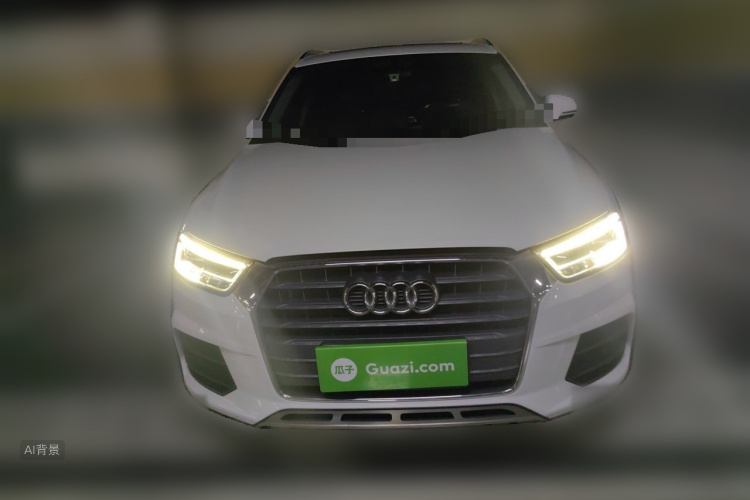Audi Q3 2018 car image #3