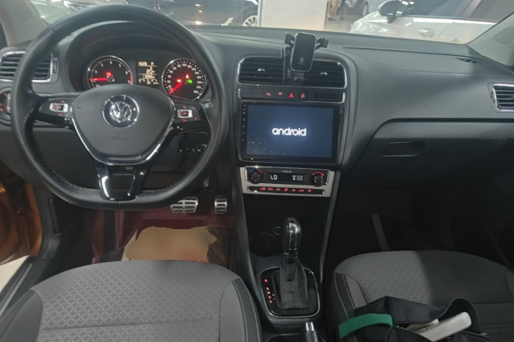 Volkswagen Polo 2017 #11 Volkswagen Polo 2017 car image #11