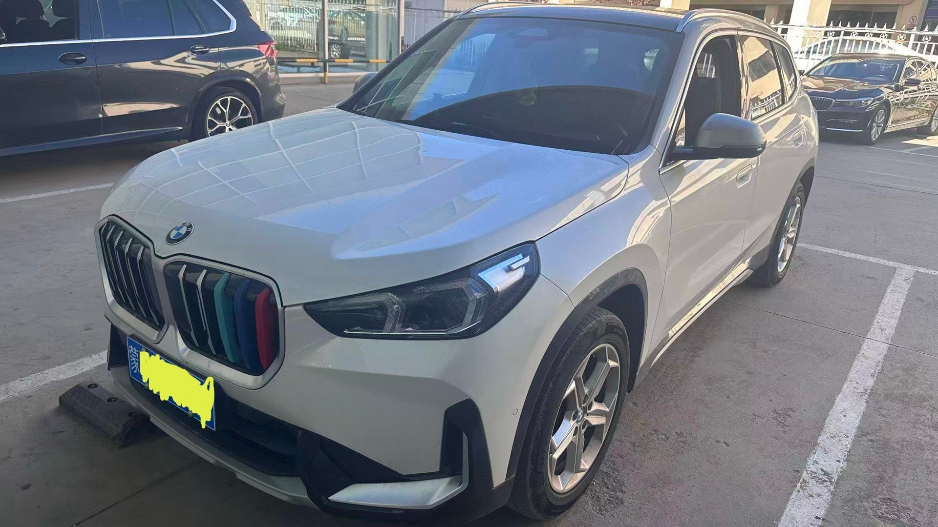 BMW X1 2024 BMW X1 2024 car image