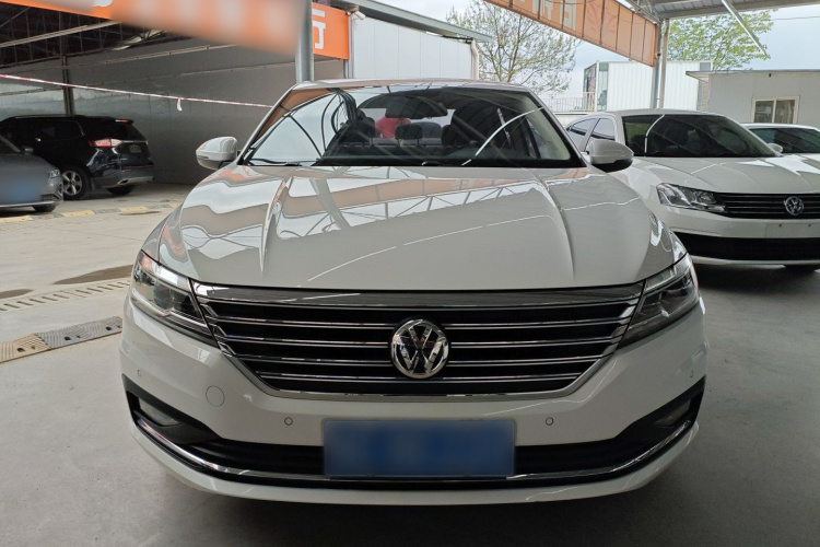 Volkswagen Lavida 2019 car image #3